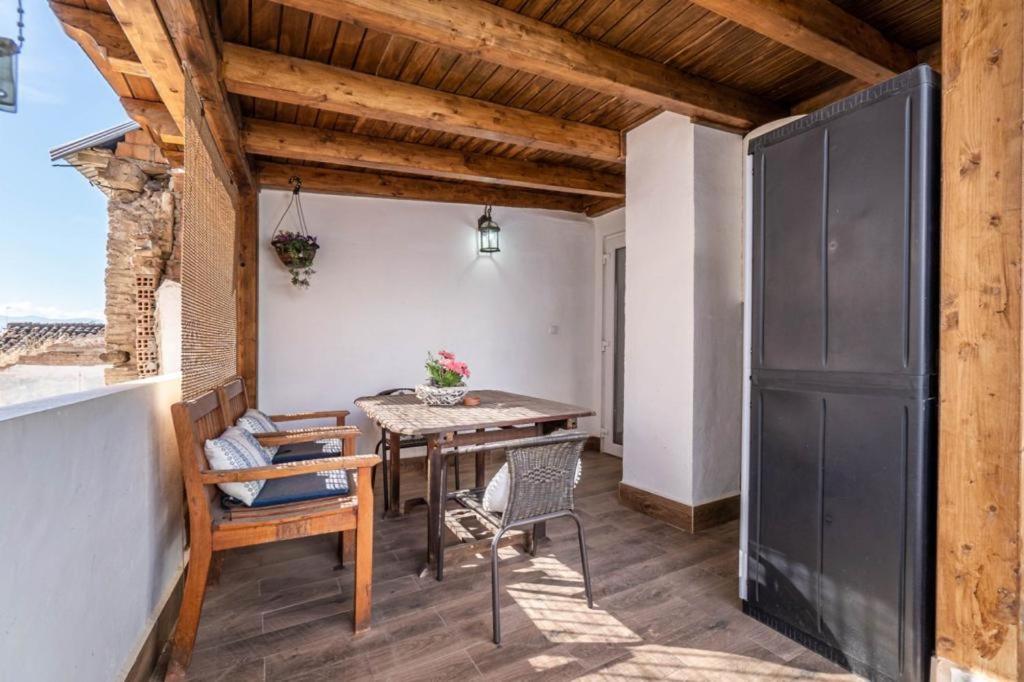 Laurel Lounge & Terrace Apartment Гранада Екстериор снимка