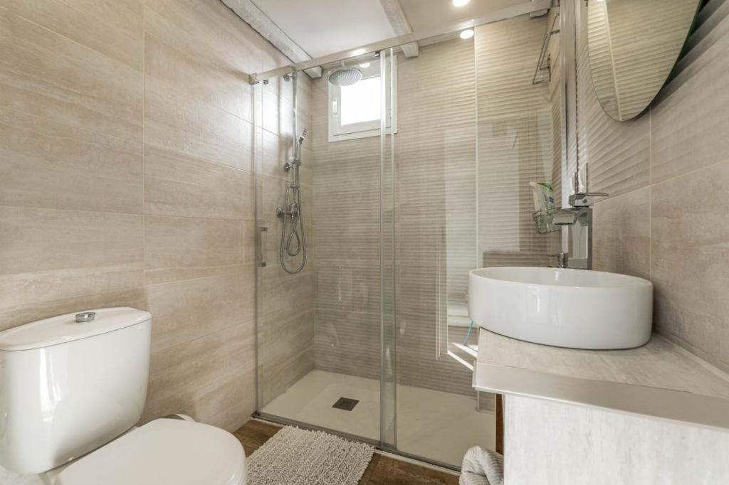 Laurel Lounge & Terrace Apartment Гранада Екстериор снимка